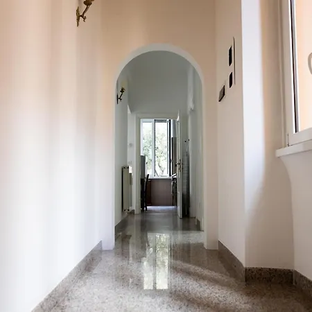 Alexander Vatican House-2